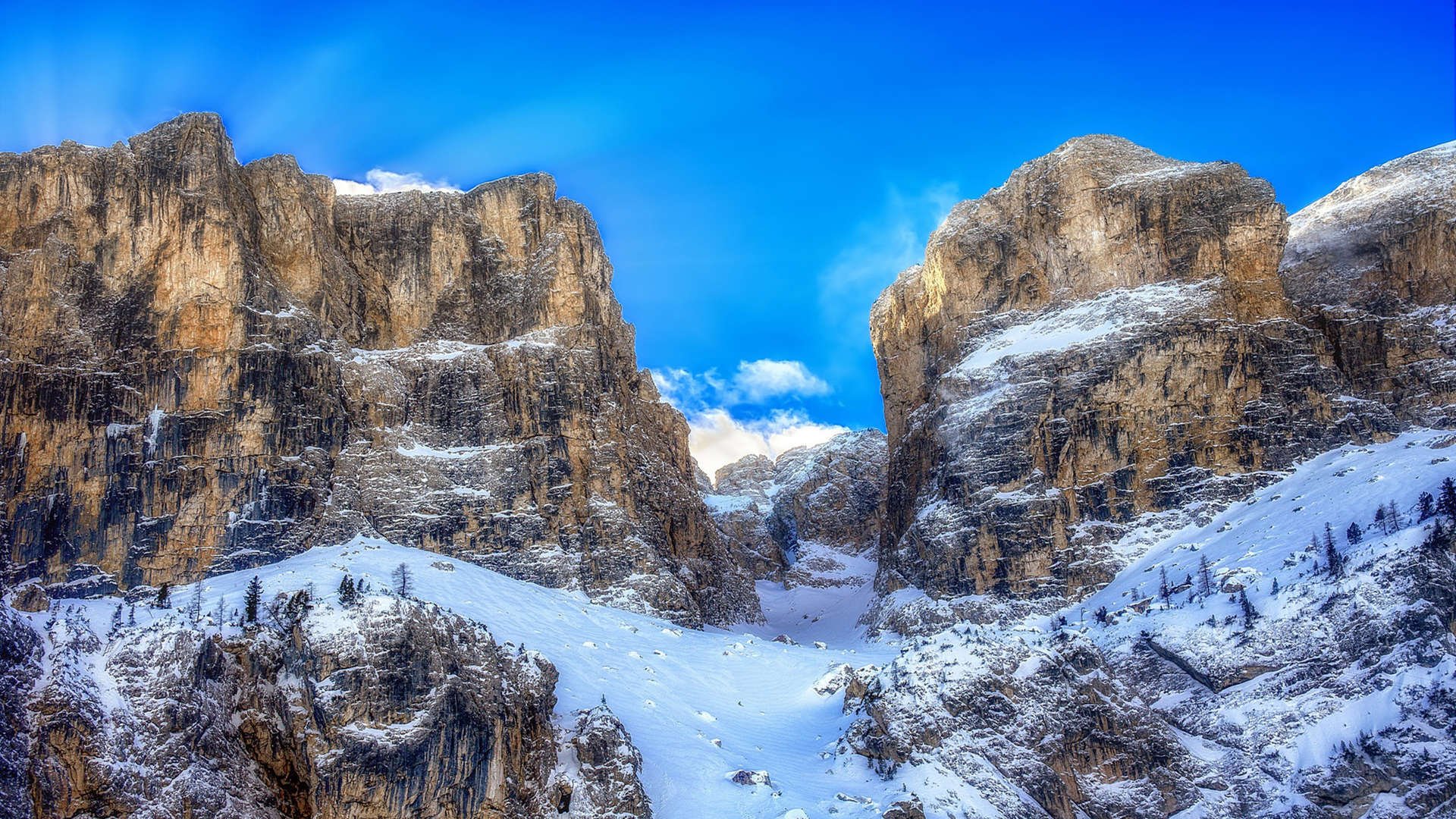 足球产业缺乏商业+公益协同推广模式,足球公益事业